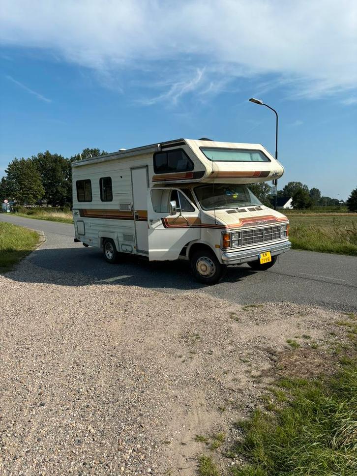 Oldtimer camper te koop, Caravans en Kamperen, Campers, Particulier, tot en met 4, Half-integraal, Overige merken, Overige merken
