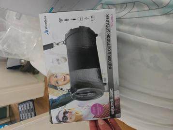 Speaker zoekt muziekfanaat beschikbaar voor biedingen