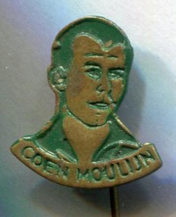 Coen Moulijn groen op koper voetballer speldje( S_133 ) beschikbaar voor biedingen