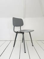 IZGS glanzend grijze stoel Ahrend Revolt design Friso Kramer, Huis en Inrichting, Stoelen, Ophalen, Gebruikt, Metaal, Eén