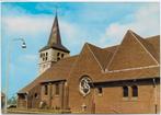 Maasbracht R K Kerk Ongelopen Ansichtkaart ( B5207), Verzamelen, Ansichtkaarten | Nederland, Ophalen of Verzenden, 1980 tot heden