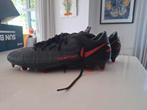 Nike Phantom Voetbalschoenen, Gebruikt, Schoenen, Maat M, Ophalen of Verzenden