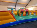 Te koop Vlinder Springkussen 7x3.5m - Binnen Gebruik, Ophalen, Zo goed als nieuw