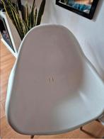 4 witte stoelen, Huis en Inrichting, Stoelen, Ophalen of Verzenden, Zo goed als nieuw, Wit