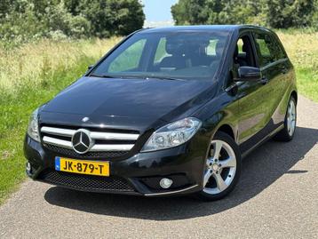 Mercedes-Benz B-klasse 200 Prestige Aut/Navi/Pano/Acc/Pdc/17 beschikbaar voor biedingen