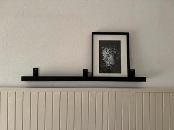 Wandrail Line zwart metaal WoonStore beschikbaar voor biedingen