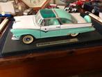 FORD.  Fairlane. Crown Victoria.  1955.  1;18, Ophalen of Verzenden, Zo goed als nieuw