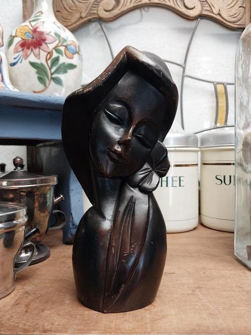oma's brocante / vintage houten borstbeeld vrouw, Antiek en Kunst, Curiosa en Brocante, Ophalen of Verzenden