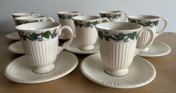 8 hoge kop en schotels WEDGWOOD STRATFORD made in England beschikbaar voor biedingen