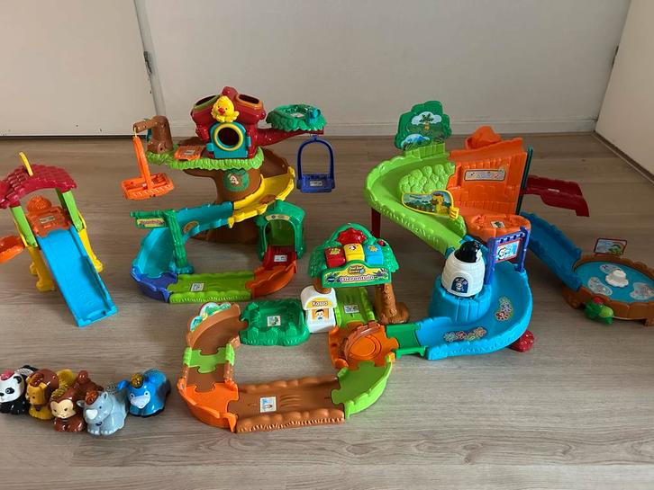 VTech Toet Toet Dieren Boomhut zoef zoef dieren koppenhok, Kinderen en Baby's, Speelgoed | Vtech, Zo goed als nieuw, 2 tot 4 jaar