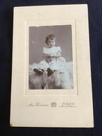 Kabinetfoto, Kind, Max Cosman, Amsterdam, Antieke foto, Gebruikt, Foto, Ophalen of Verzenden, Voor 1940