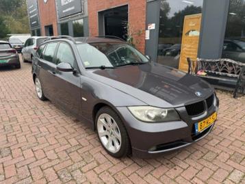 BMW 3-Serie 2.0 I 320 Touring 2005 Grijs beschikbaar voor biedingen