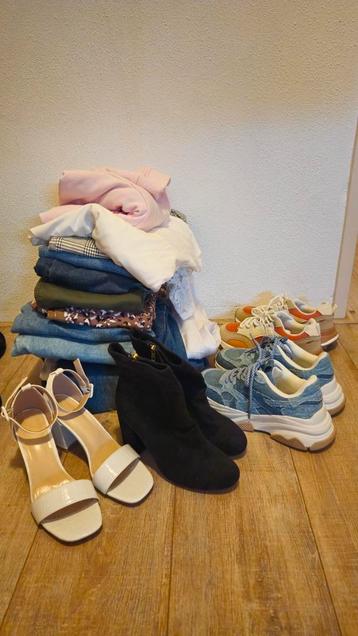 Groot pakket dameskleding najaar/winter nieuw en als nieuw M beschikbaar voor biedingen