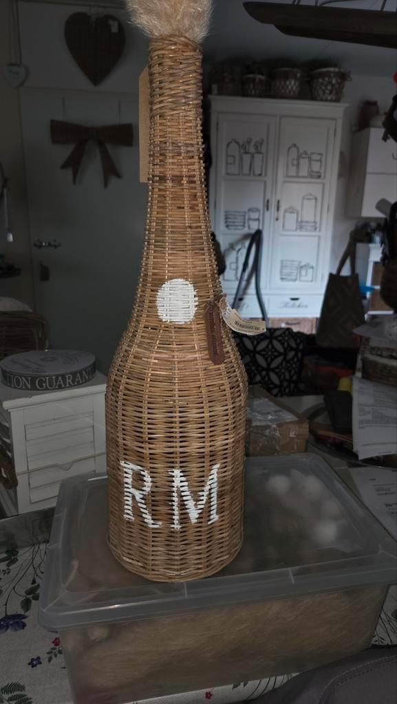 Riviera Maison Champagne Fles Decoratie, Antiek en Kunst, Antiek | Woonaccessoires, Ophalen of Verzenden