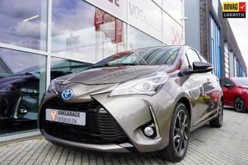 Toyota Yaris 1.5 Hybrid Collection Two Tone