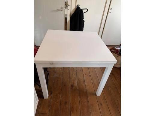 Ikea uitschuif tafel (houtkleur! Niet wit!), Huis en Inrichting, Tafels | Eettafels, Zo goed als nieuw, 50 tot 100 cm, 150 tot 200 cm