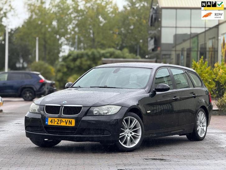BMW 3-serie Touring 318i Business Line | Automaat | Leder sp, Auto's, BMW, Bedrijf, Te koop, 3-Serie, ABS, Airbags, Airconditioning