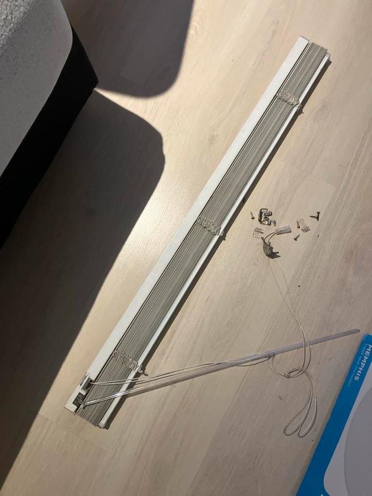 Lamellen - Multisol, Huis en Inrichting, Stoffering | Gordijnen en Lamellen, Gebruikt, 150 tot 200 cm, 100 tot 150 cm, Wit, Ophalen of Verzenden