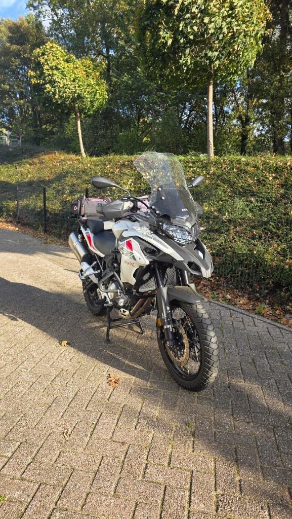 Benelli TRK 502X 2019 - Incl. opties, Motoren, Motoren | Benelli, Particulier, Toermotor, 12 t/m 35 kW, 2 cilinders, Minimaal motorrijbewijs A2