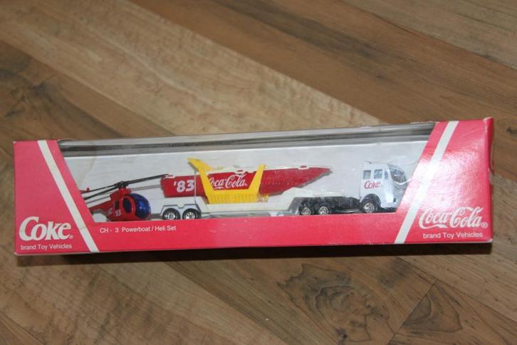 29 =COCA COLA POWER BOAT/HELI SET VERZENDE MOGELIJK, Hobby en Vrije tijd, Modelauto's | Overige schalen, Nieuw, Overige typen