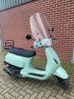 GTS Toscana Dynamic 2025 991KM, Fietsen en Brommers, Ophalen, Maximaal 45 km/u, Zo goed als nieuw, Benzine