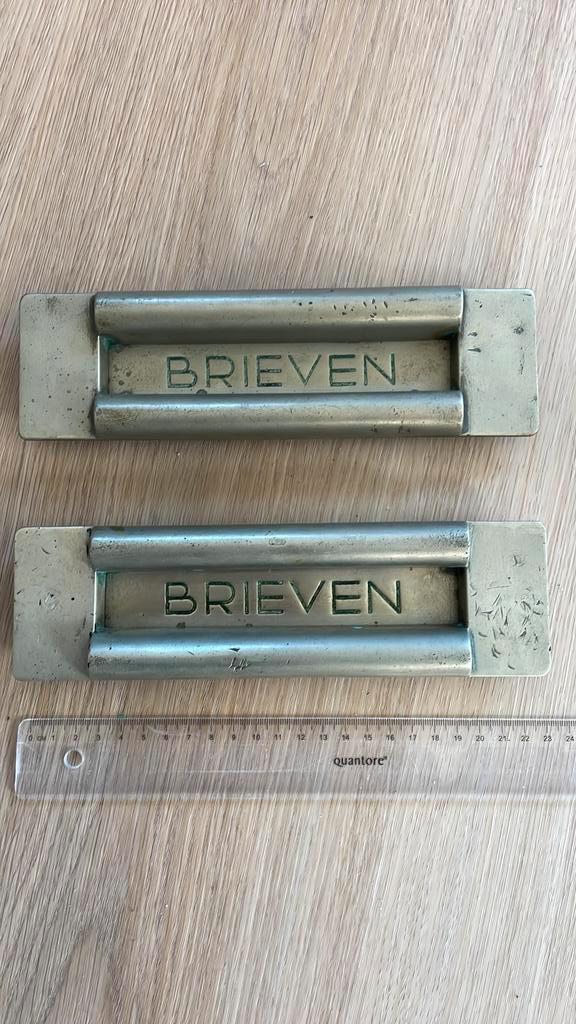 Nog 2x Art Deco antiek Brievenbusklep. Brievenbus vintage, Tuin en Terras, Brievenbussen, Zo goed als nieuw, Ophalen of Verzenden