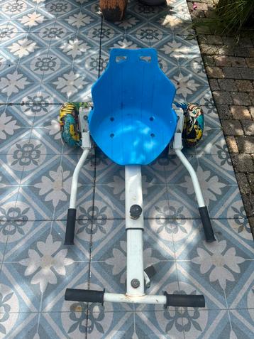 Hoverboard met kart beschikbaar voor biedingen