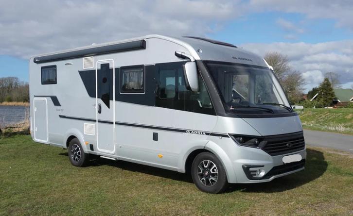 Adria Sonic Plus 700 DC, Caravans en Kamperen, Campers, Particulier, tot en met 4, Integraal, Adria, Fiat, Diesel, Handgeschakeld