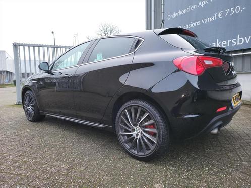 ALFA ROMEO Giulietta 1.4 Turbo MultiAir 170pk QV Line, Auto's, Alfa Romeo, Particulier, Te koop, Giulietta, ABS, Airbags, Airconditioning