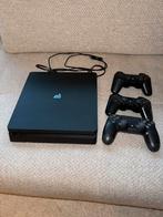 Playstation 4 slim, Spelcomputers en Games, Ophalen, Zo goed als nieuw, Met 3 controllers of meer, Slim