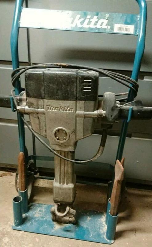 Makita MH1800 Breekhamer, Doe-het-zelf en Verbouw, Gereedschap | Overige machines, Gebruikt, Ophalen of Verzenden