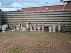 Diverse  tuinbeelden  en potten  en sokkels, Ophalen, Gebruikt