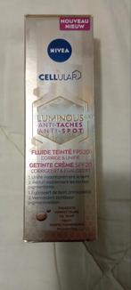 NiveA. Cellular. Luminous. Anti taches, Ophalen, Nieuw, Overige typen