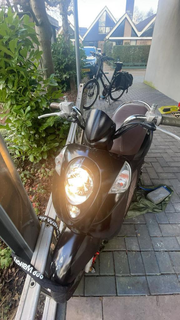 Sym Mio 50cc 4t - Goede Staat!, Fietsen en Brommers, Scooters | Yamaha, Gebruikt, Overige modellen, Maximaal 25 km/u, Benzine