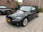 BMW 3-Serie 2.0 318 I Touring AUT 2010 Zwart, Auto's, BMW, Automaat, 1435 kg, Zwart, Particulier