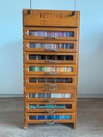 Vintage Ketting Garenkast incl Ketting Naaigaren+ Ackermans,, Ophalen