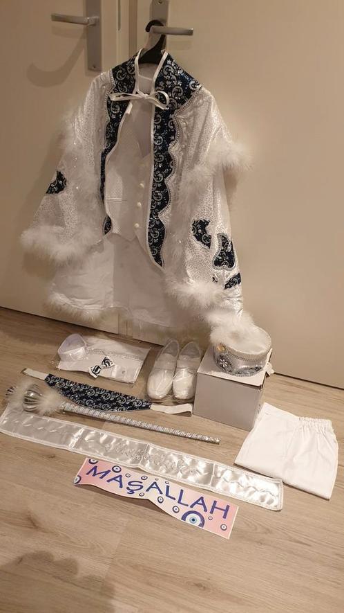 Sunnet elbiseler, Kinderen en Baby's, Kinderkleding | Kinder-kledingpakketten, Zo goed als nieuw, Maat 146, Ophalen of Verzenden