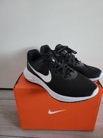 Nike hardloopschoenen zwart - maat 39, Nike, Ophalen of Verzenden, Zo goed als nieuw, Sportschoenen