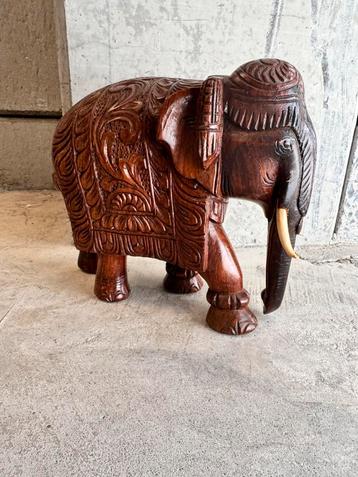 Olifant beeld hout India beschikbaar voor biedingen