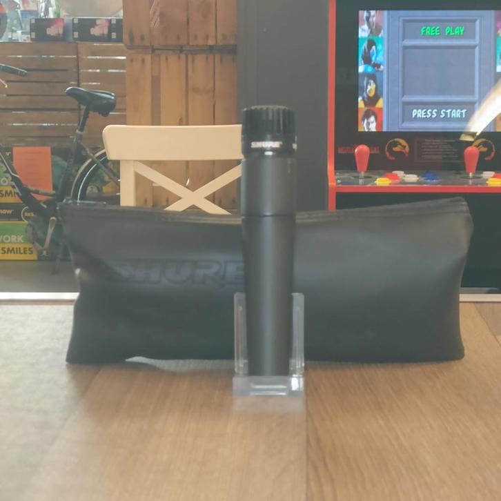 Shure SM57 Dynamische Instrument Microfoon, Muziek en Instrumenten, Microfoons, Zo goed als nieuw