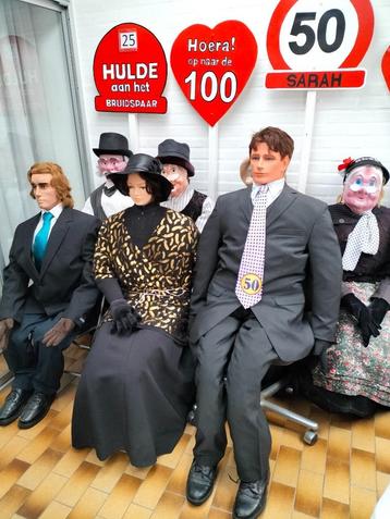 Abraham of Sarah poppen met jong of ouder uiterlijk. beschikbaar voor biedingen