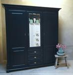 Prachtige kledingkast, Ophalen of Verzenden, Zo goed als nieuw, 50 tot 75 cm, 200 cm of meer