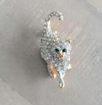 Mooie Gouden Kat broche met Kristal ingezet, Met kristal, Overige materialen, Minder dan 4 cm, Ophalen of Verzenden