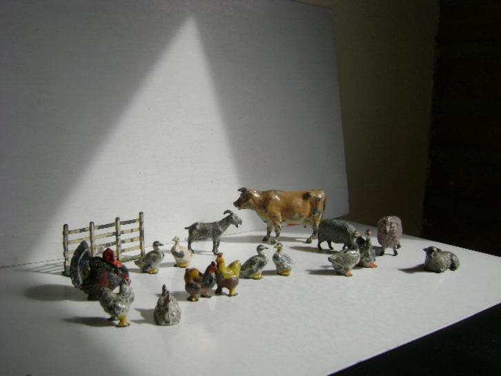 Oude loden boerderijdieren o.a. Britains, Antiek en Kunst, Antiek | Speelgoed, Ophalen of Verzenden