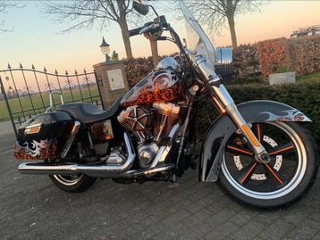 2015 Harley Davidson FLD 1700cc met S&S kit twv €2300 beschikbaar voor biedingen