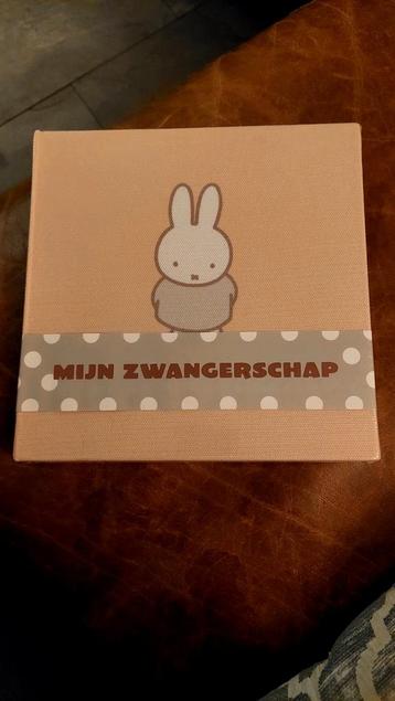 Mercis - Nijntje baby invulboek - Mijn zwangerschap beschikbaar voor biedingen