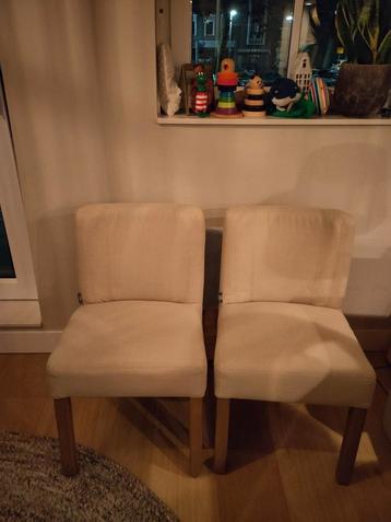 Set van 2 beige stoelen (ophalen voor 10euro per stoel!)
