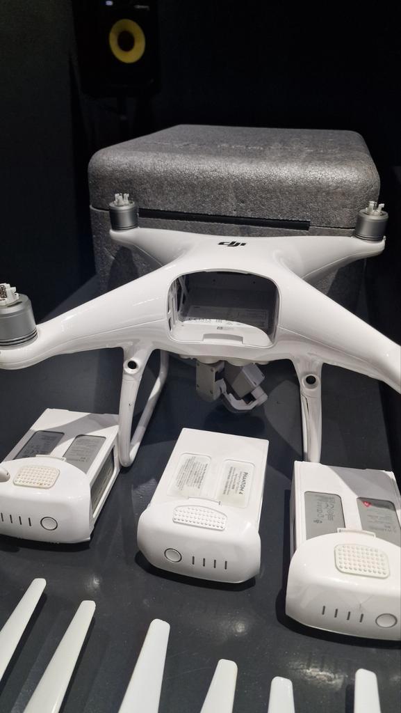 DJI Phantom 4 Pro Drone, Audio, Tv en Foto, Drones, Zo goed als nieuw, Drone met camera, Ophalen of Verzenden