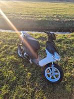 Jog rr 70cc, Fietsen en Brommers, Scooters | Yamaha, Ophalen, Zo goed als nieuw