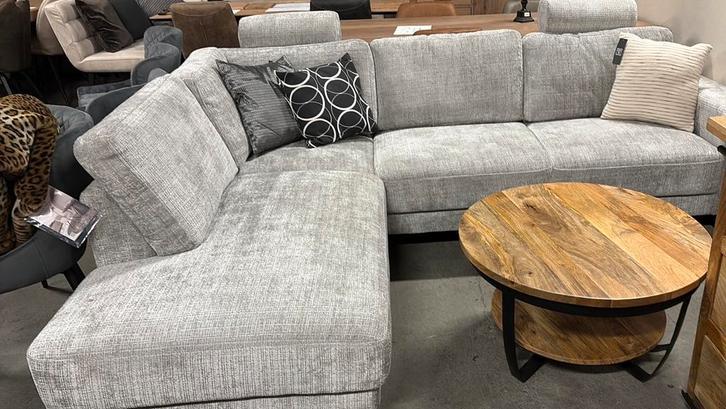 Hoekbanken tilburg direct leverbaar kom langs in Tilburg, Huis en Inrichting, Banken | Bankstellen, Nieuw, Vierpersoons of meer